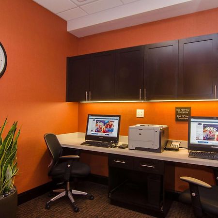 Hampton Inn & Suites Хантсвилл Экстерьер фото