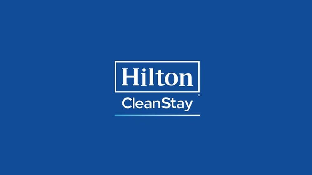 Hampton Inn & Suites Хантсвилл Экстерьер фото