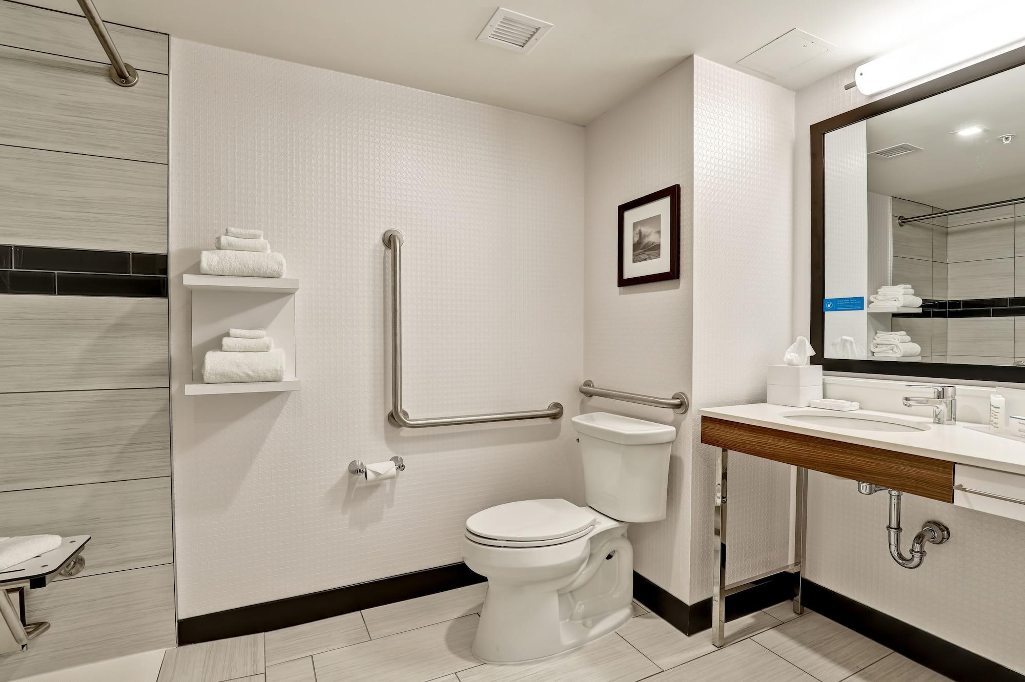 Hampton Inn & Suites Хантсвилл Экстерьер фото