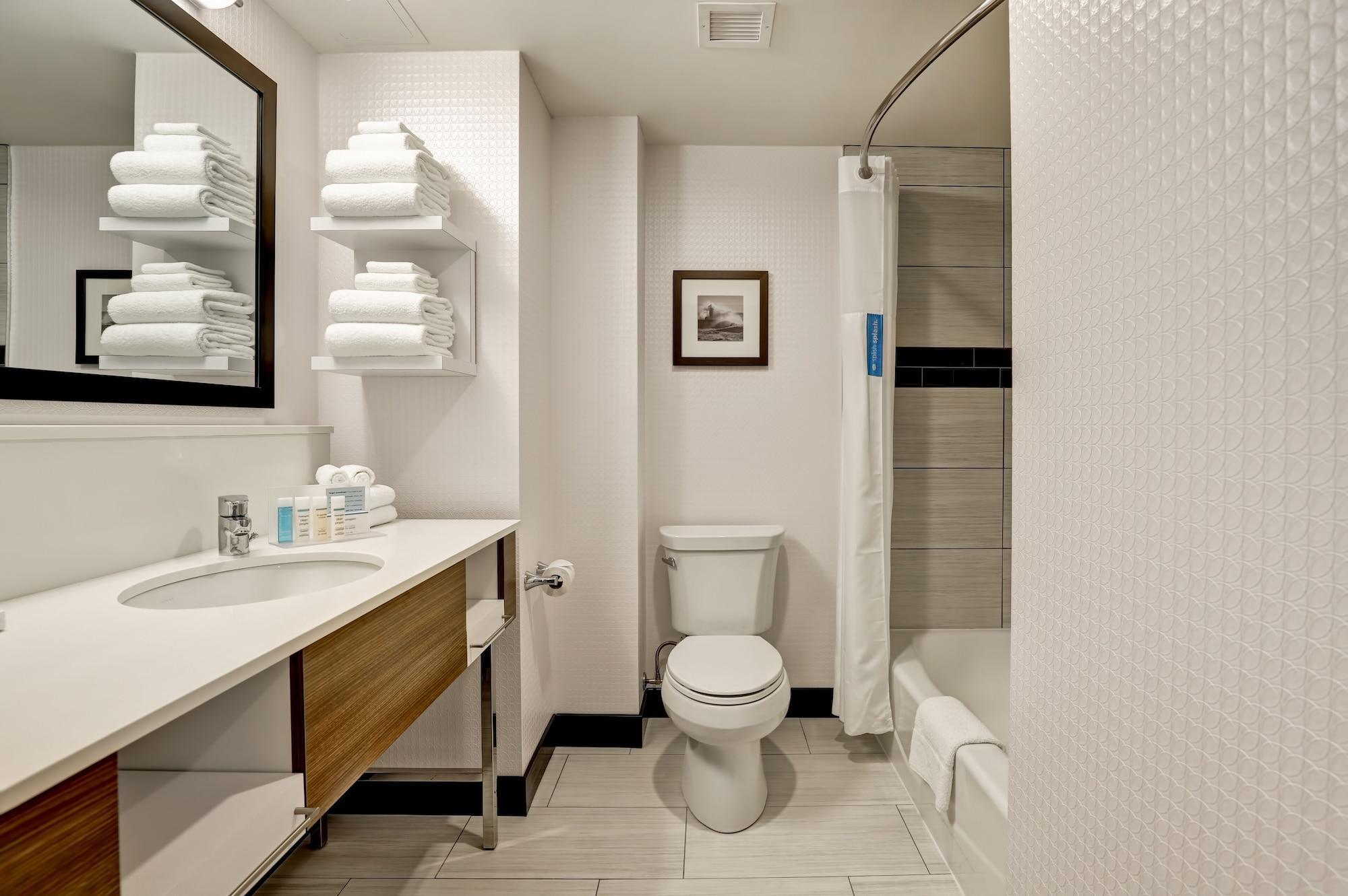 Hampton Inn & Suites Хантсвилл Экстерьер фото